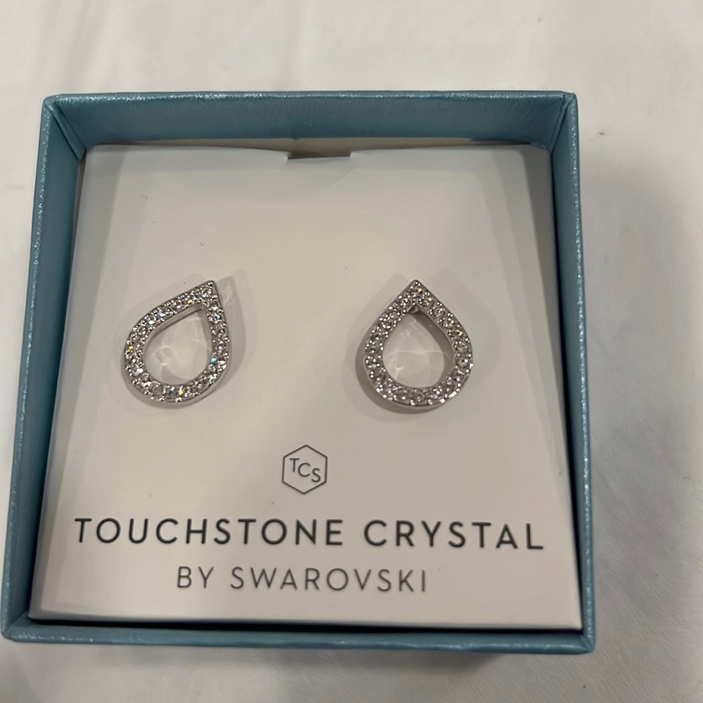 Touchstone crystal by Swarovski earrings